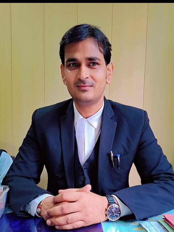 Lawyer